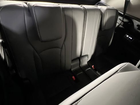 Used 2022 Lexus RX 450hL AWD w/ Premium Package image 26