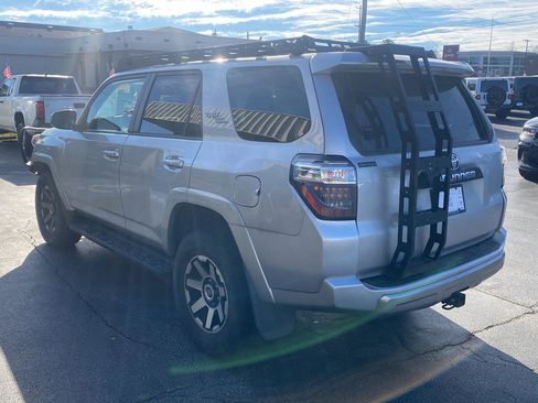 Used 2023 Toyota 4Runner TRD Off-Road image 7