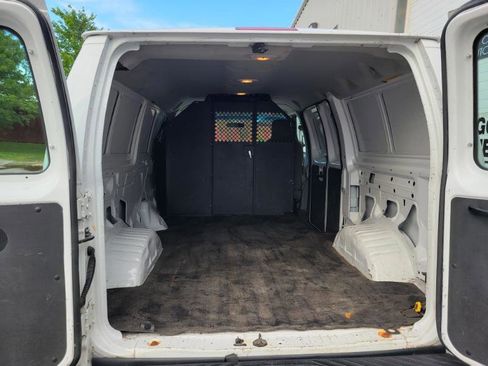 Used 2013 Ford E-150 and Econoline 150 w/ Insulation Pkg RWD image 7
