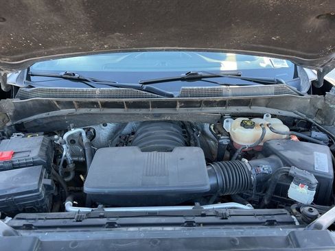 Used 2021 Chevrolet Silverado 1500 LT Trail Boss w/ Bed Protection Package image 12