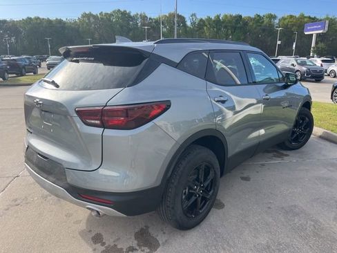 New 2026 Chevrolet Blazer LT FWD image 8
