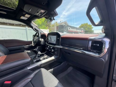 Used 2021 Ford F150 Lariat w/ Equipment Group 502A High AWD/4WD image 41