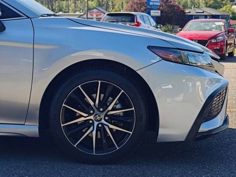 Used 2022 Toyota Camry SE FWD image 51