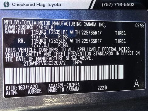 Used 2025 Toyota RAV4 XLE FWD image 20