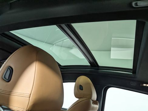 Used 2021 BMW X4 xDrive30i w/ M Sport Package image 12