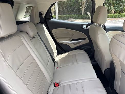 Used 2019 Ford EcoSport Titanium image 30