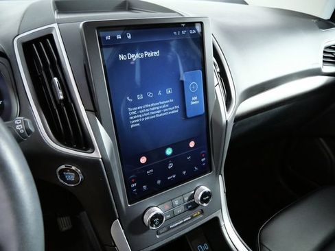 Certified 2024 Ford Edge SEL w/ Convenience Package AWD/4WD image 20