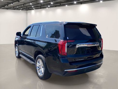 Used 2022 GMC Yukon SLT w/ SLT Premium Package AWD/4WD image 5