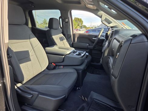 Certified 2023 Chevrolet Silverado 1500 Custom RWD image 18