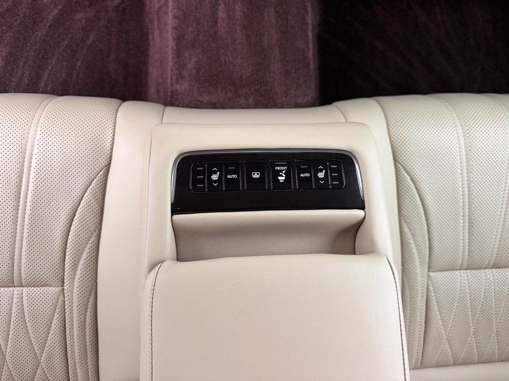 Used 2018 Lexus LS 500 AWD w/ Interior Upgrade Package image 17