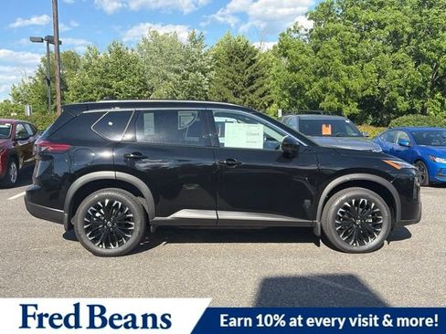 New 2026 Nissan Rogue Dark Armor AWD/4WD image 10