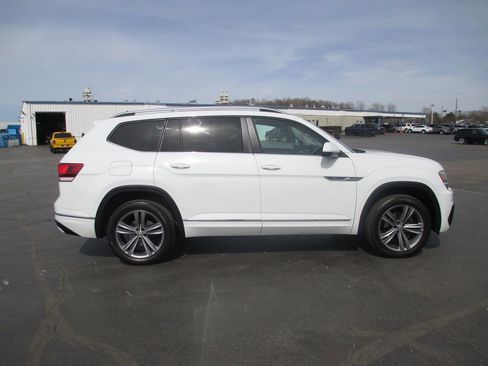 Used 2019 Volkswagen Atlas SEL R-Line image 4