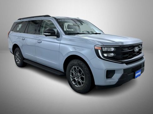 New 2027 Ford Expedition Max Active AWD/4WD image 3