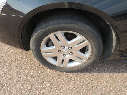 Used 2012 Chevrolet Impala LT FWD image 2
