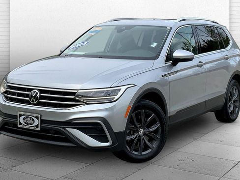 Used 2023 Volkswagen Tiguan SE image 13
