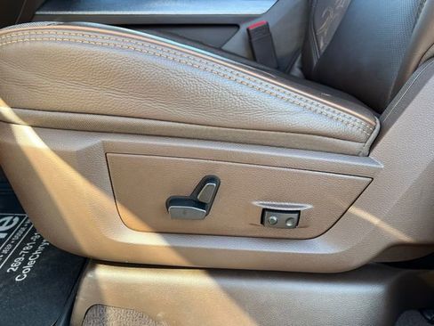 Used 2025 RAM 3500 Longhorn image 23