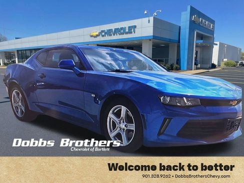 Used 2017 Chevrolet Camaro LT image 7