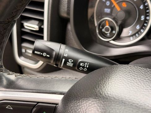 Used 2019 RAM 1500 Big Horn RWD image 37