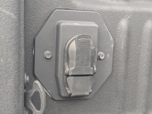 Used 2025 Ford F350 XLT AWD/4WD image 16