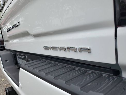 New 2026 GMC Sierra 3500 Denali Ultimate AWD/4WD image 8
