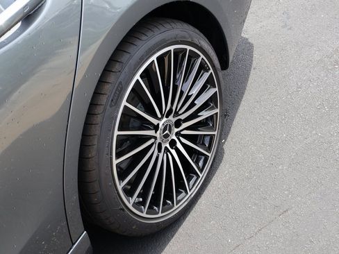 New 2025 Mercedes-Benz C 300 4MATIC Sedan image 41