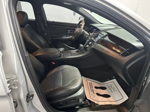 Used 2014 Ford Taurus Limited FWD image 20