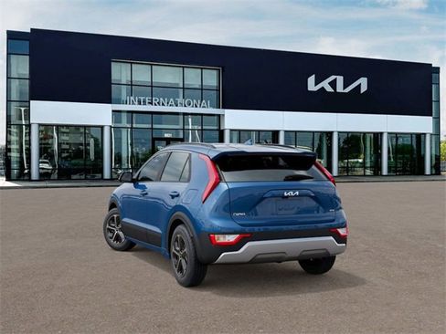 New 2026 Kia Niro EX image 4