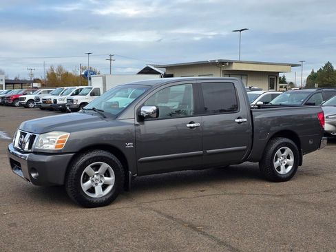 Used 2004 Nissan Titan SE image 31