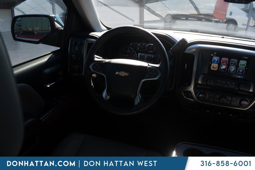 Used 2018 Chevrolet Silverado 1500 LTZ w/ Sport Package AWD/4WD image 18
