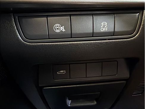 Used 2024 MAZDA MAZDA3 s FWD image 30