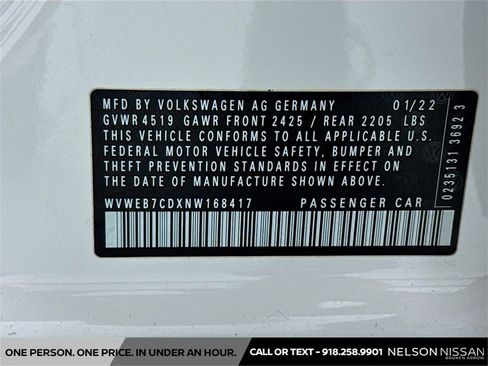 Used 2022 Volkswagen Golf R image 33