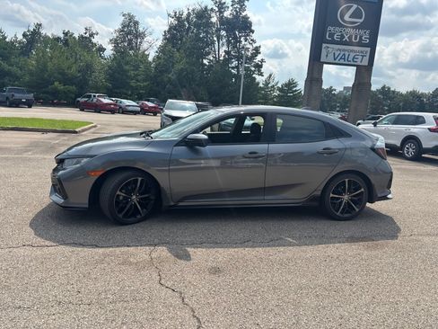 Used 2021 Honda Civic Sport image 2