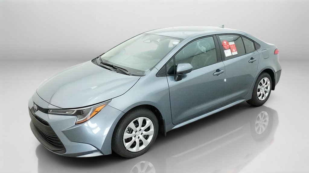 New 2027 Toyota Corolla LE FWD image 1