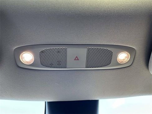 Used 2023 Tesla Model Y Long Range image 42