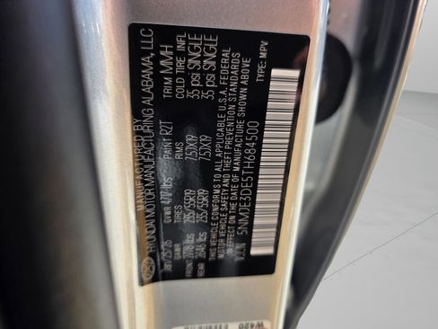 New 2026 Hyundai Tucson Limited image 32