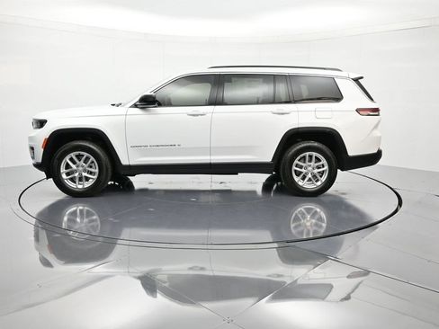 New 2025 Jeep Grand Cherokee L Laredo image 9