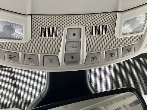 Used 2022 Ford Edge SEL w/ Convenience Package image 27