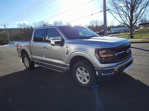 New 2025 Ford F150 XLT w/ Equipment Group 302A MID image 2