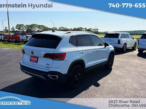 Used 2024 Volkswagen Taos SEL AWD/4WD image 26