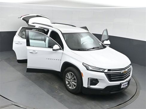 Used 2023 Chevrolet Traverse LT w/ LPO, Floor Liner Package image 52