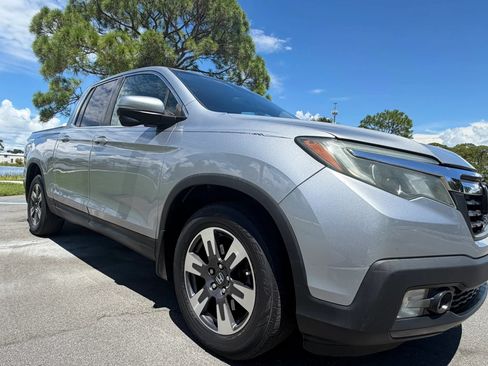 Used 2017 Honda Ridgeline RTL-T image 7