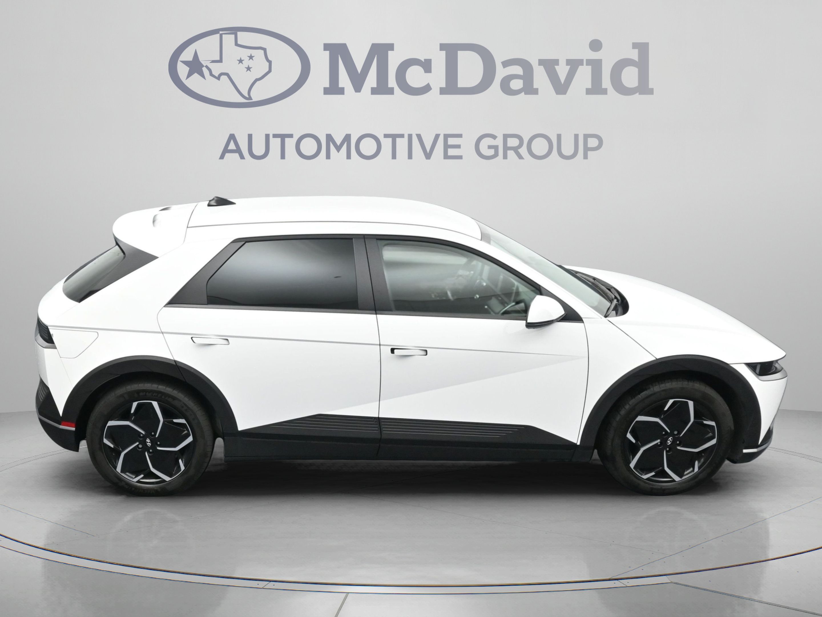 Used 2024 Hyundai Ioniq 5 SEL RWD image 39
