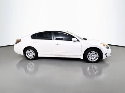 Used 2009 Nissan Altima 2.5 S w/ Convenience Pkg