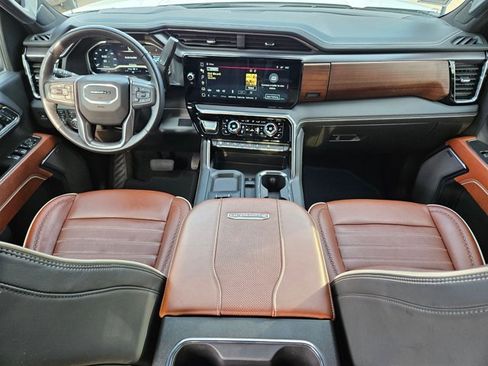 Used 2024 GMC Sierra 2500 Denali Ultimate image 20