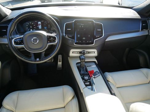 Used 2020 Volvo XC90 T6 R-Design w/ Protection Package Premier image 13