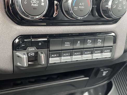 New 2026 RAM 2500 Tradesman w/ Chrome Appearance Group image 41