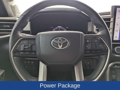 Used 2024 Toyota Tundra Limited AWD/4WD image 28