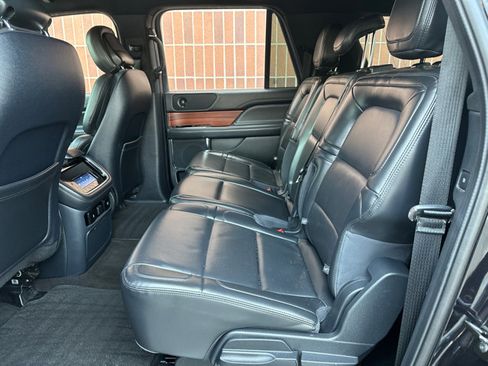 Used 2024 Lincoln Navigator L 4WD image 29