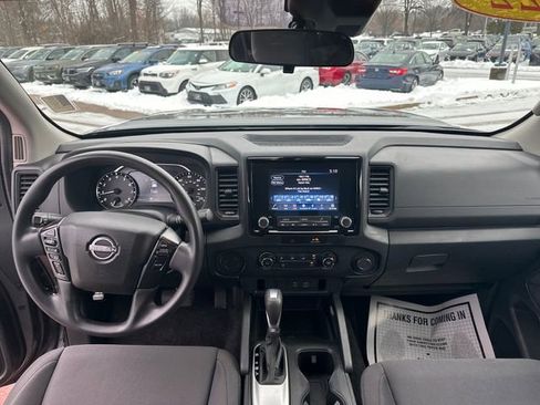 Used 2022 Nissan Frontier S image 10