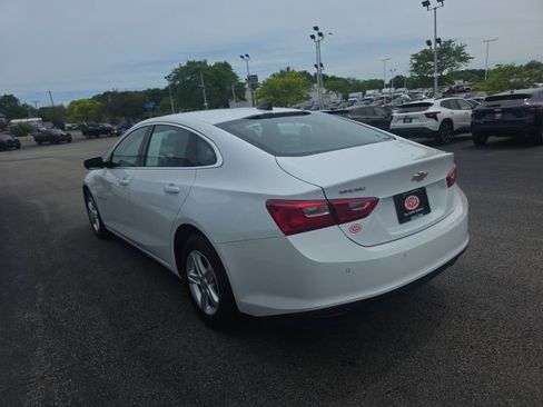 Used 2024 Chevrolet Malibu LS FWD image 4